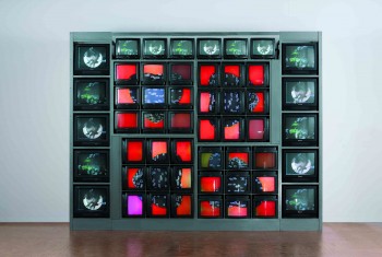 ZKM_Nam-June-Paik_Internet-Dream_04