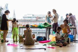 Whitechapel Gallery Planton Movil Family Day and Walk High Res-2