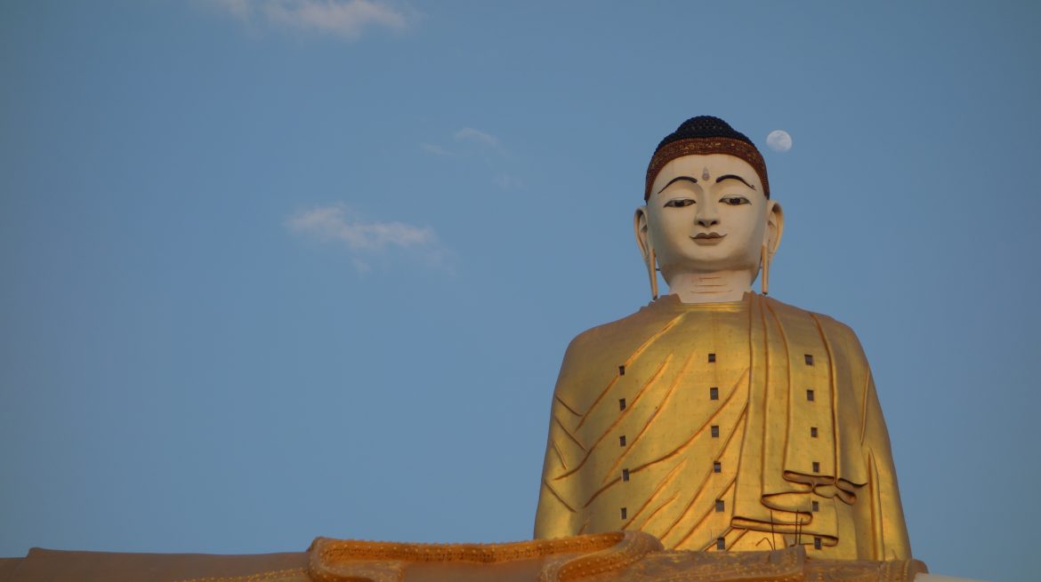 Giant Buddha in Mawlawmyine