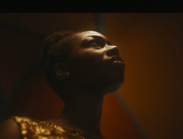 Baff Akoto LEAVE THE EDGES (still) 2020